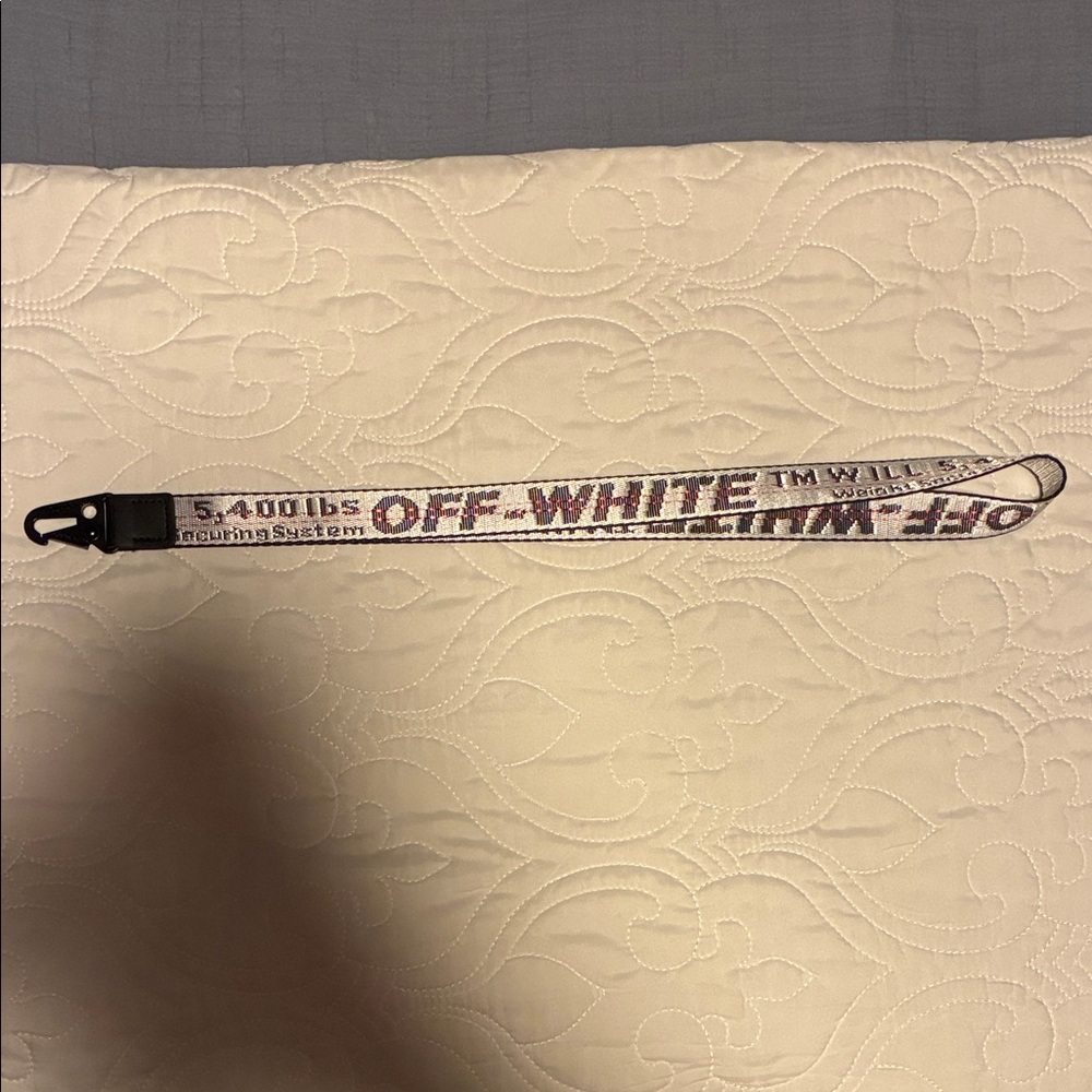 Off-White White and black lanyard.